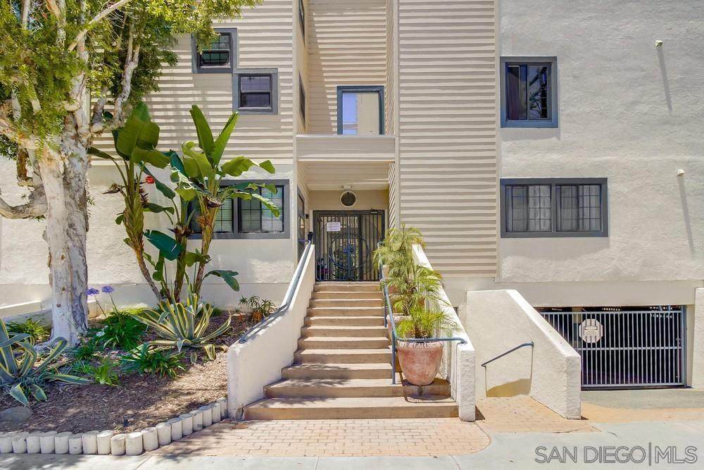 270 Dahlia Avenue - Photo 1