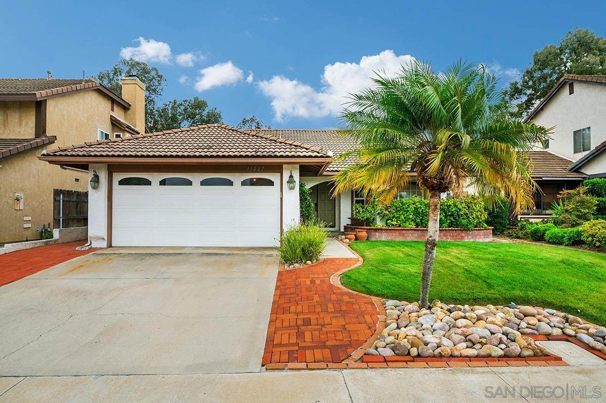11027 Alonda Court - Photo 1