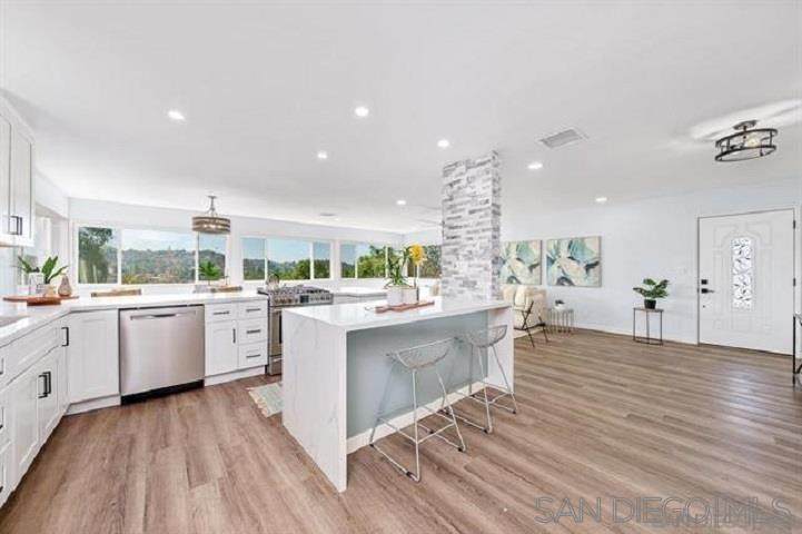 9715 Emerald Hill Ln - Photo 1