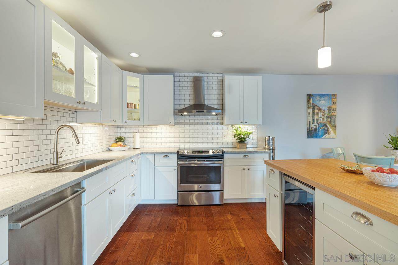 5366 La Jolla Blvd - Photo 1