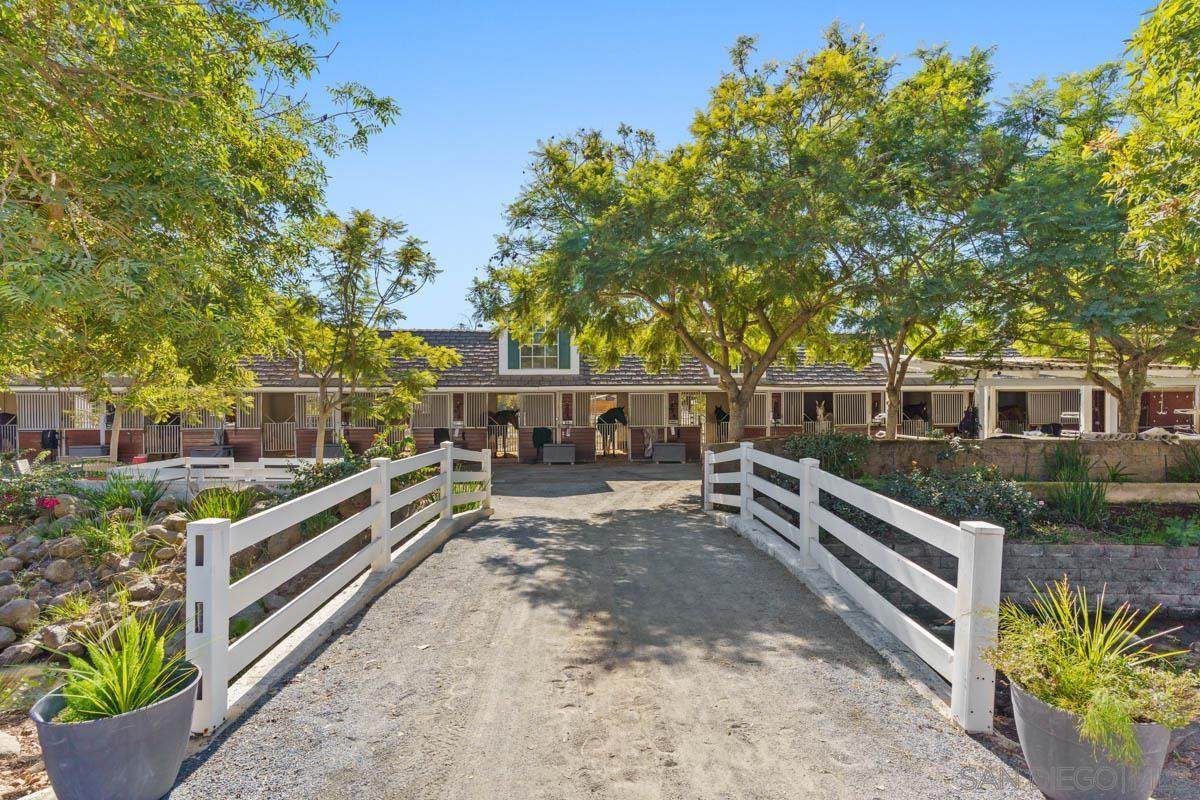 3211 Wildflower Valley Dr - Photo 1