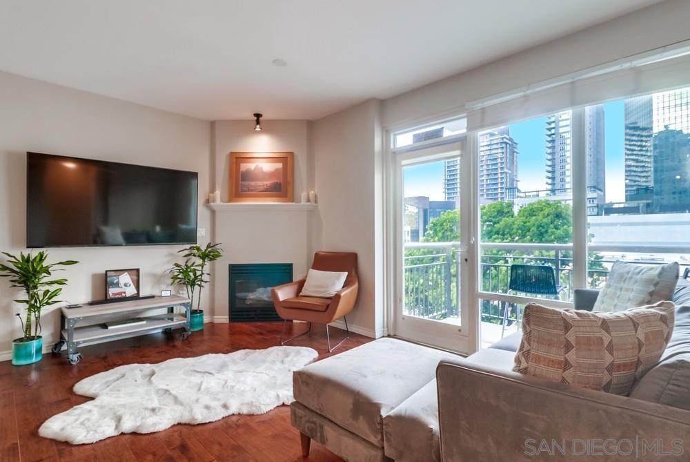 1240 India Street - Photo 1