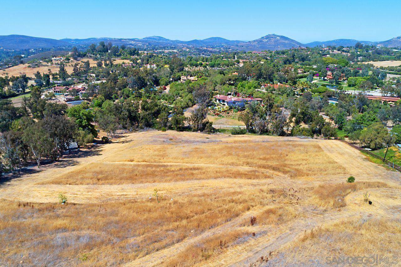 5470 La Crescenta - Photo 1