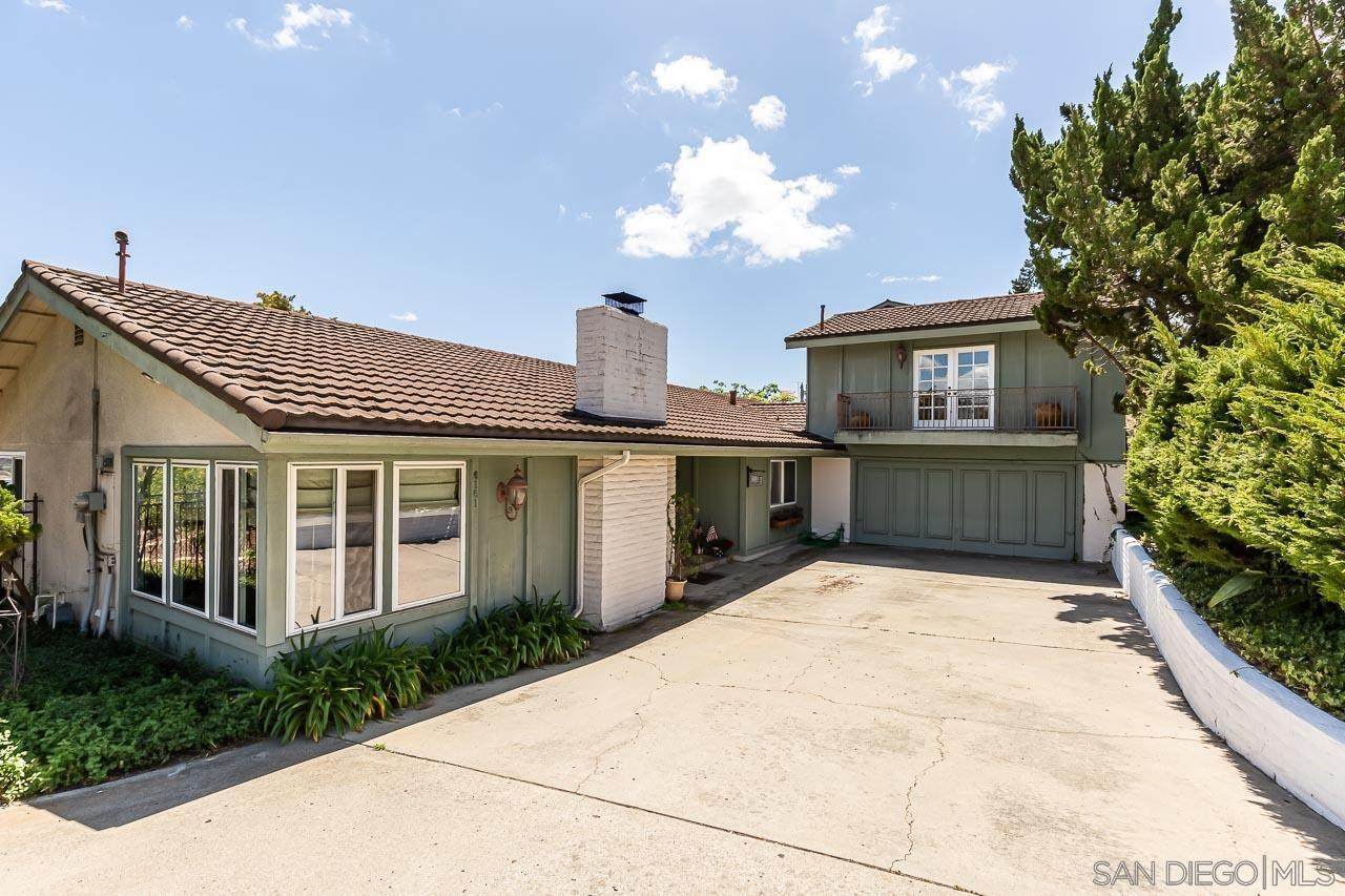 6161 Madra Ave - Photo 1