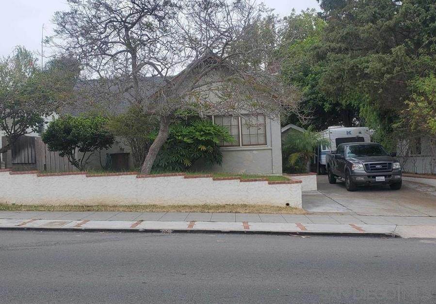 735 Nautilus St - Photo 1