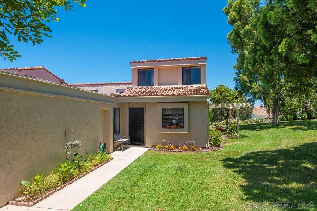 17822 Valle De Lobo Drive - Photo 1