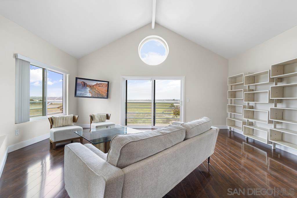2050 Pacific Beach Dr - Photo 1