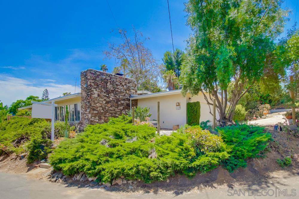 8109 Vista Drive - Photo 1