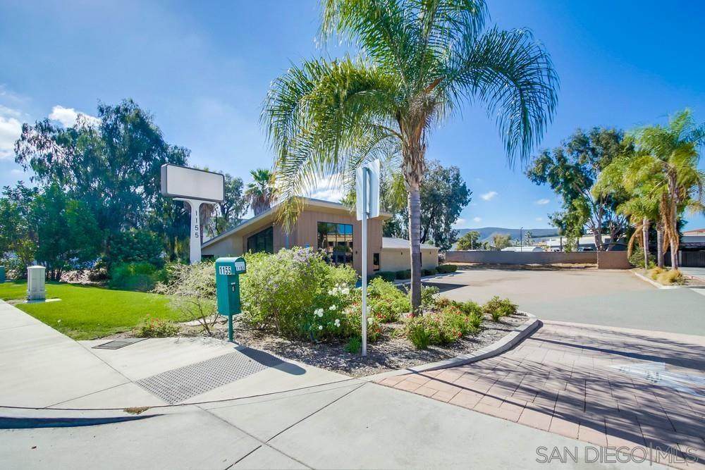 1155 Grand Ave - Photo 1