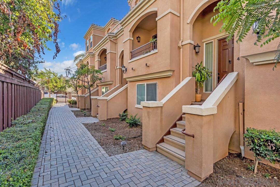 778 Ada St - Photo 1