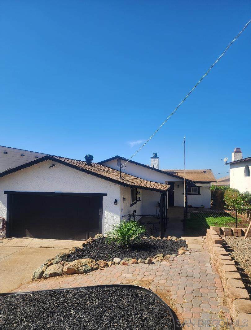 1634 Buena Vista - Photo 1