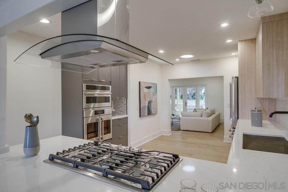 4421 Del Monte - Photo 1