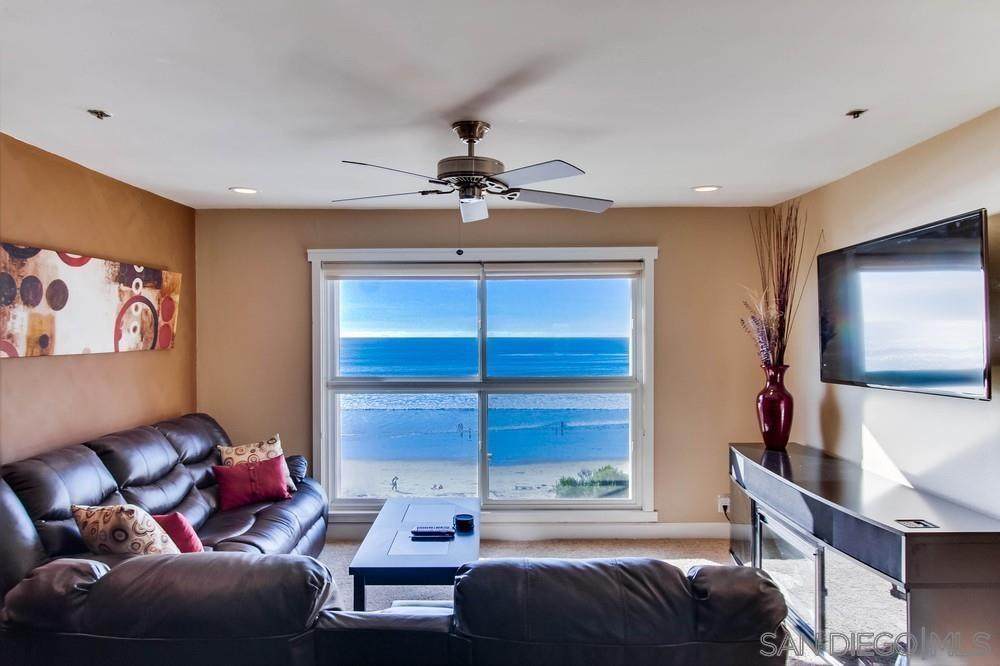 4667 Ocean Blvd - Photo 1