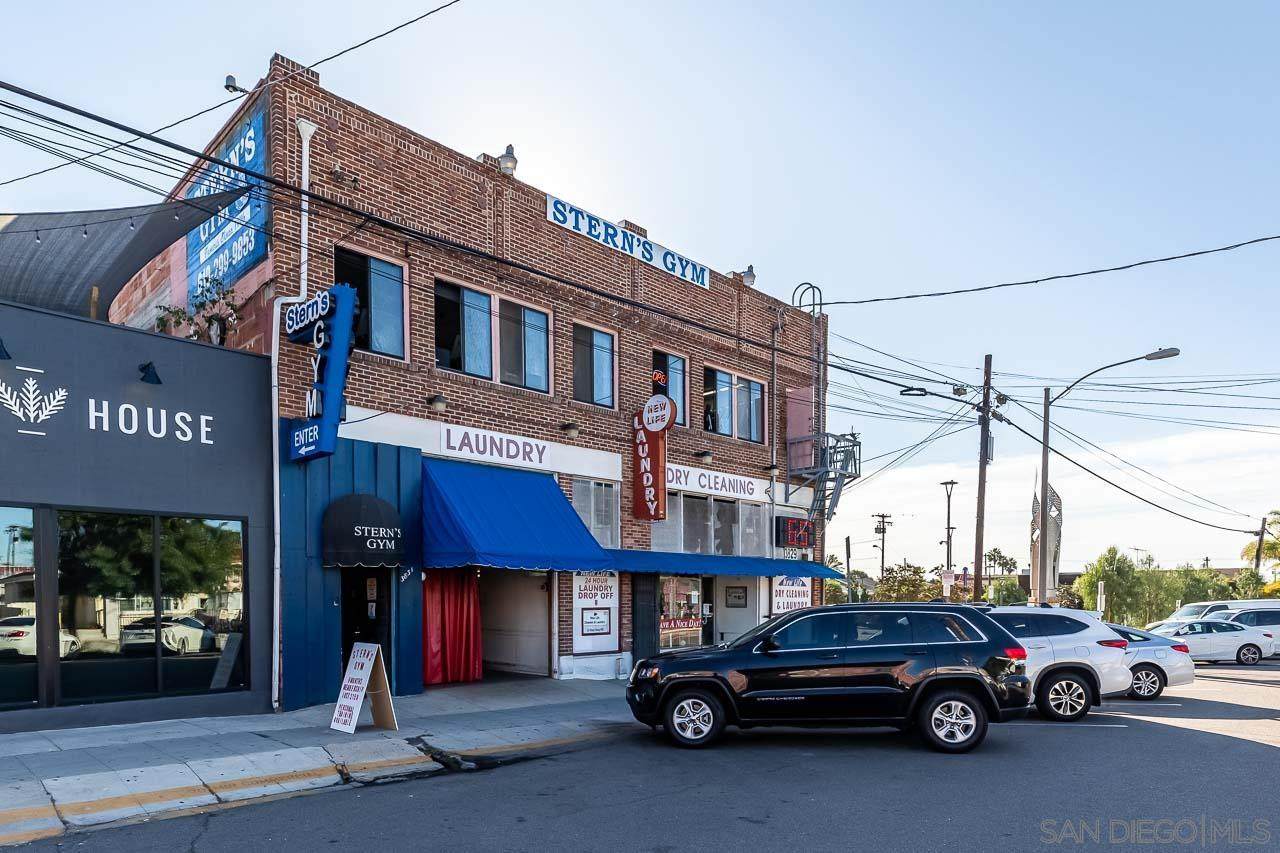 3827-29 Granada Ave - Photo 1