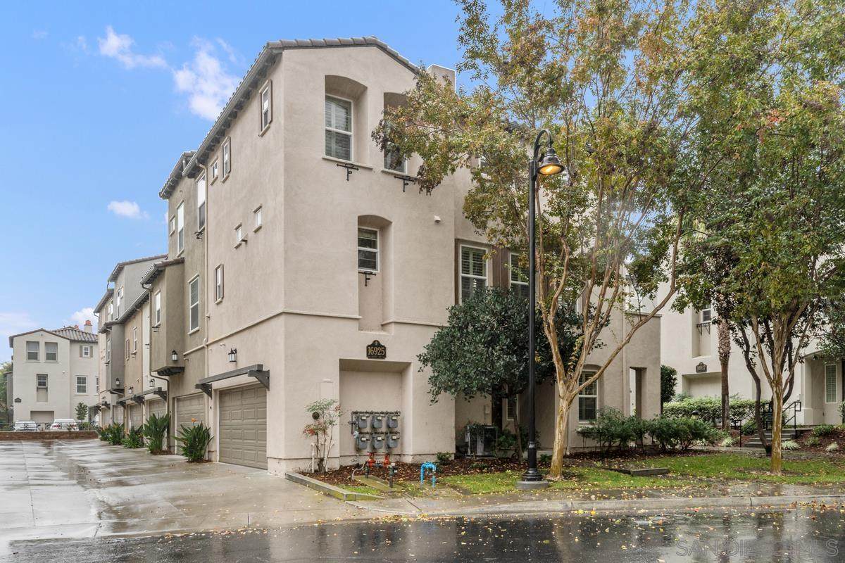 16925 Vasquez Way - Photo 1