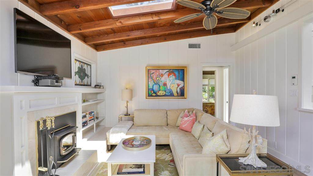 1095 Klish Way - Photo 1