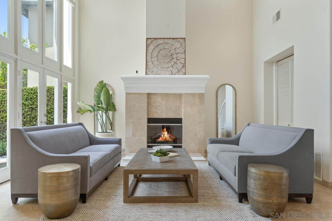 9678 Claiborne Square - Photo 1