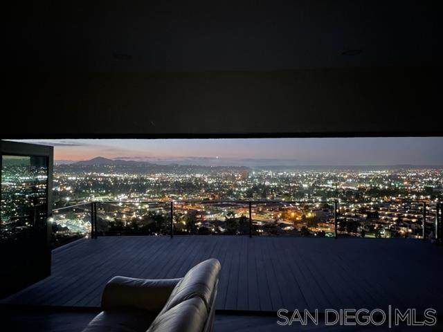 1110 Monterey Dr - Photo 1