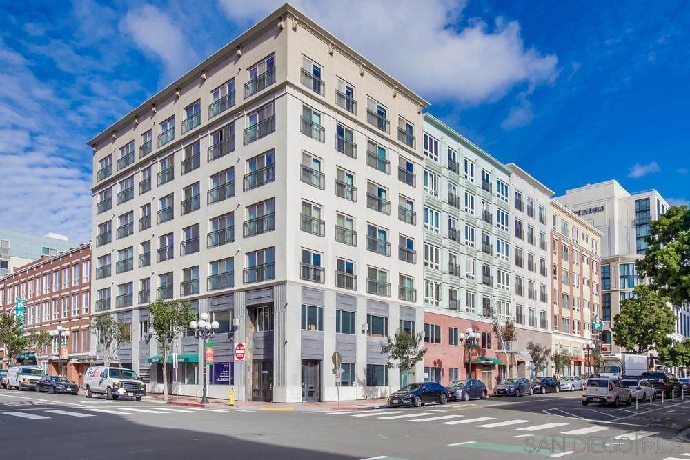 450 J St - Photo 1