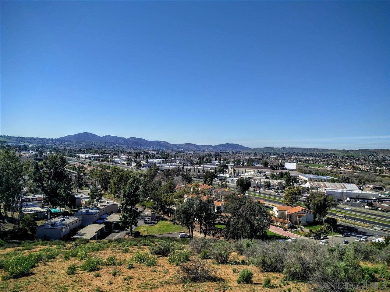 9305 Creekside Ct - Photo 1