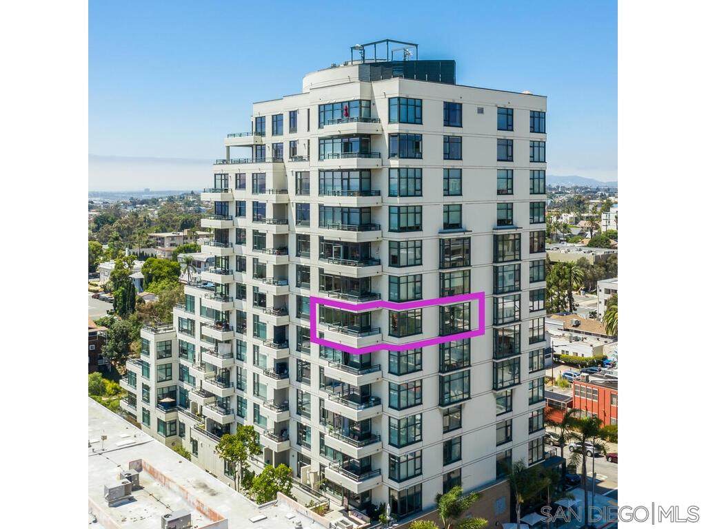 475 Redwood St - Photo 1