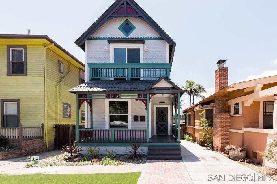 930 20th Street - Photo 1