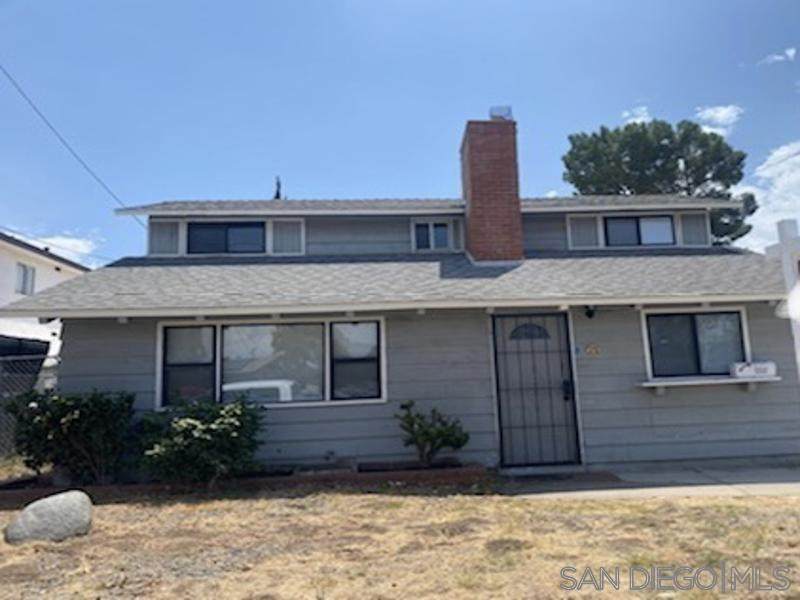 1393 Oakdale Ave - Photo 1