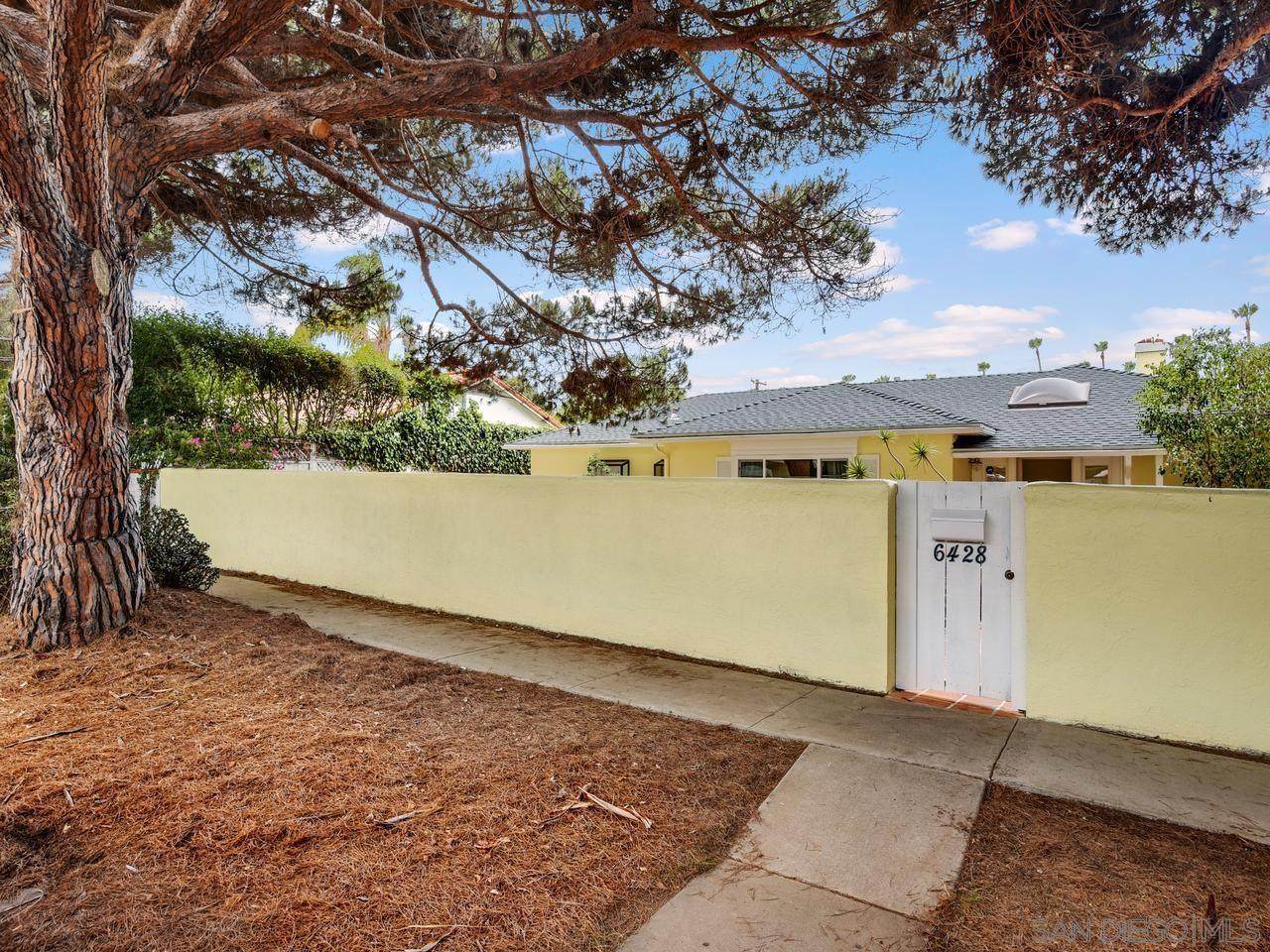 6428 La Jolla Blvd. - Photo 1