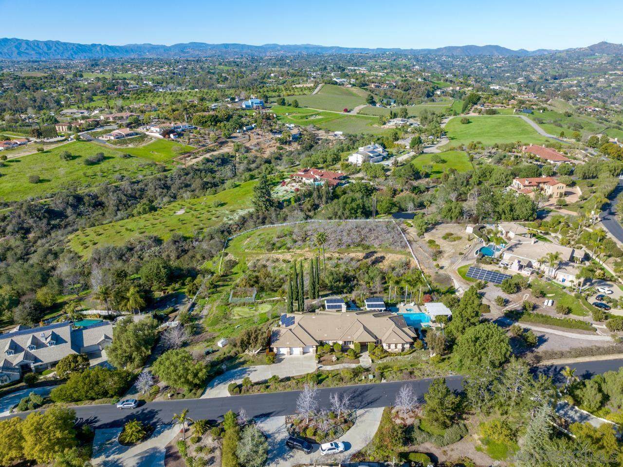 2737 Dos Lomas - Photo 1