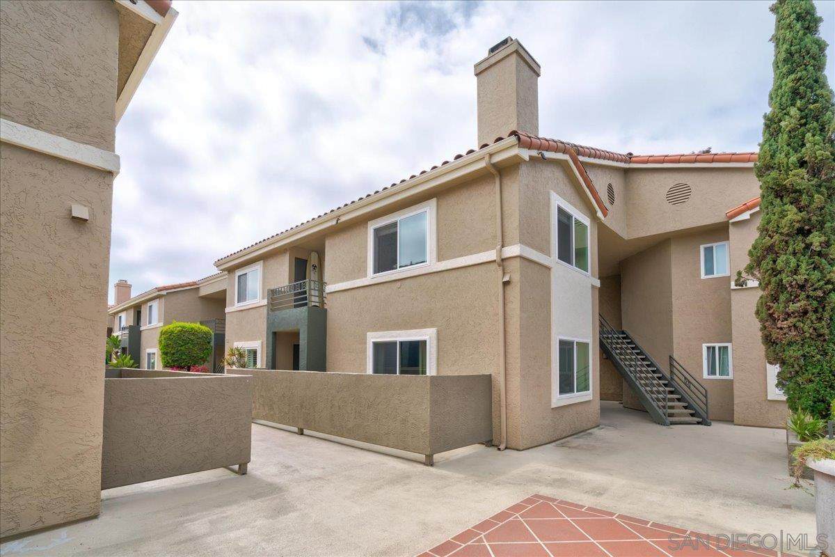 7425 Charmant Dr - Photo 1