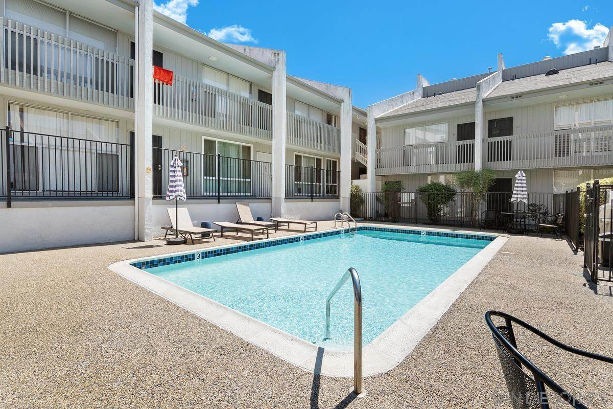 1124 Eureka - Photo 1