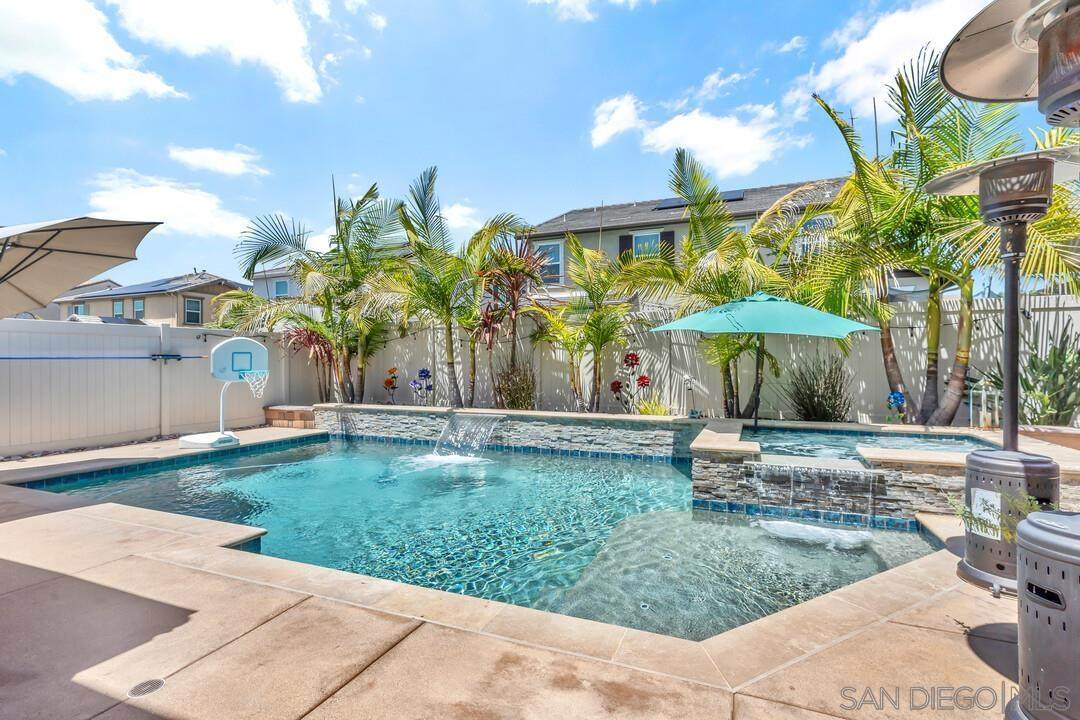 10700 Spring Creek Dr - Photo 1