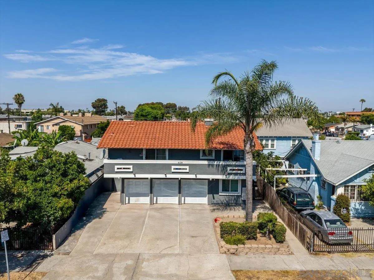 4174 Marlborough Ave - Photo 1