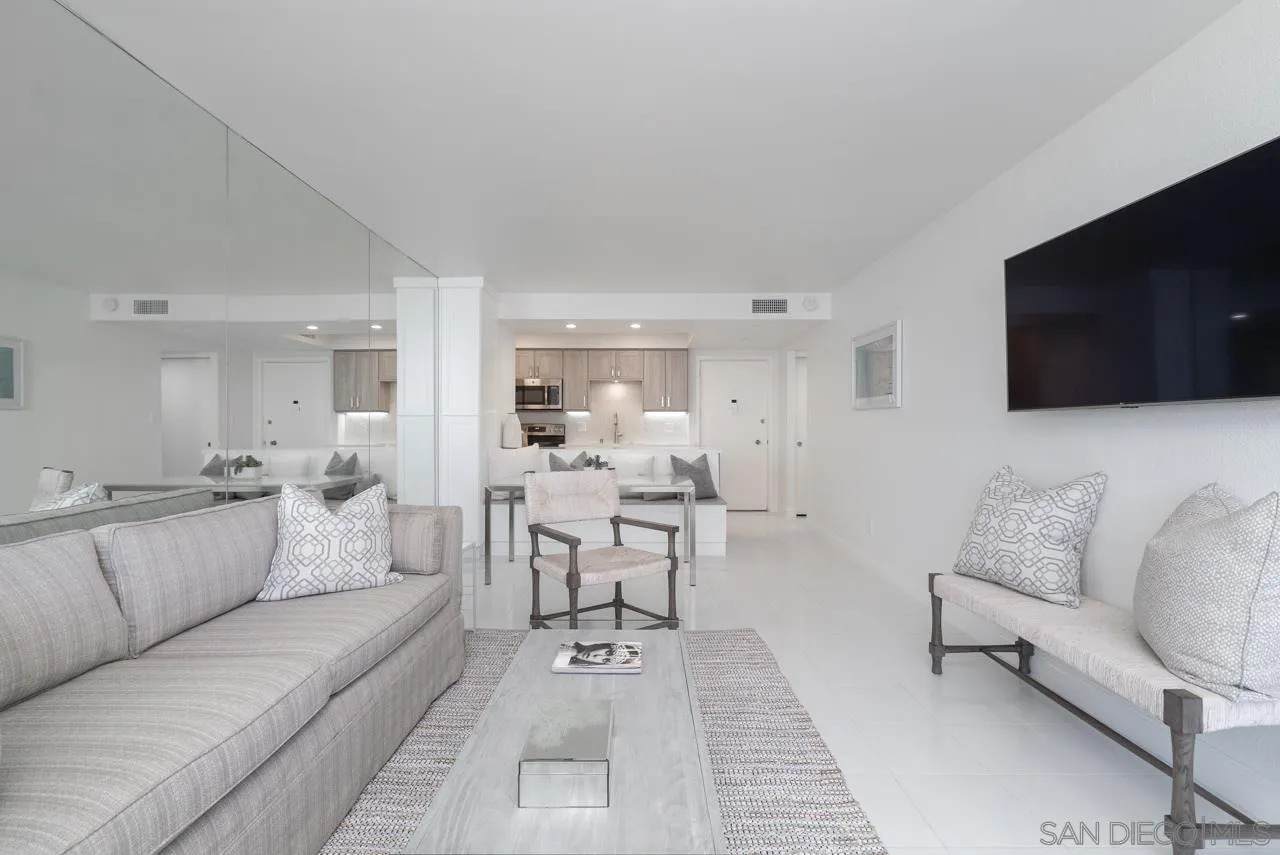 1770 Avenida Del Mundo - Photo 1