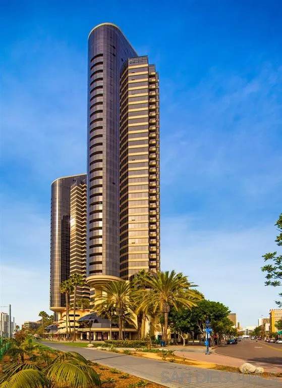 200 Harbor Dr - Photo 1