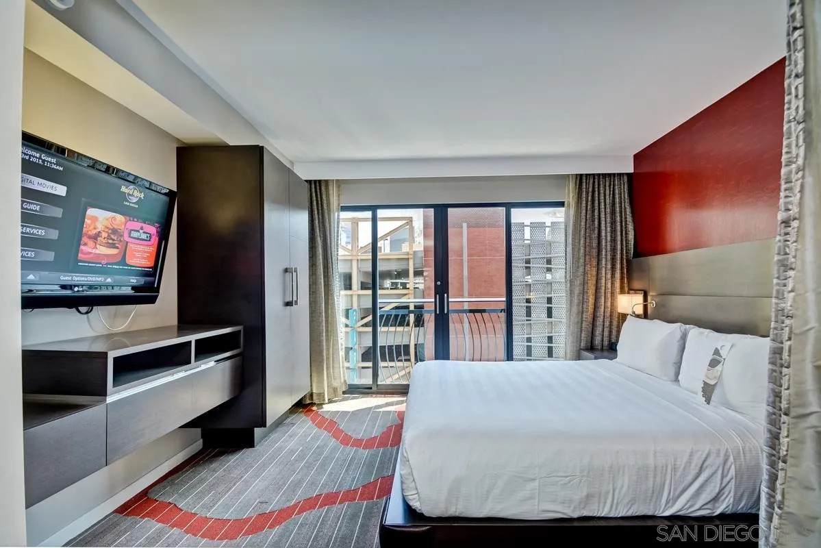 207 5Th Ave - Photo 1