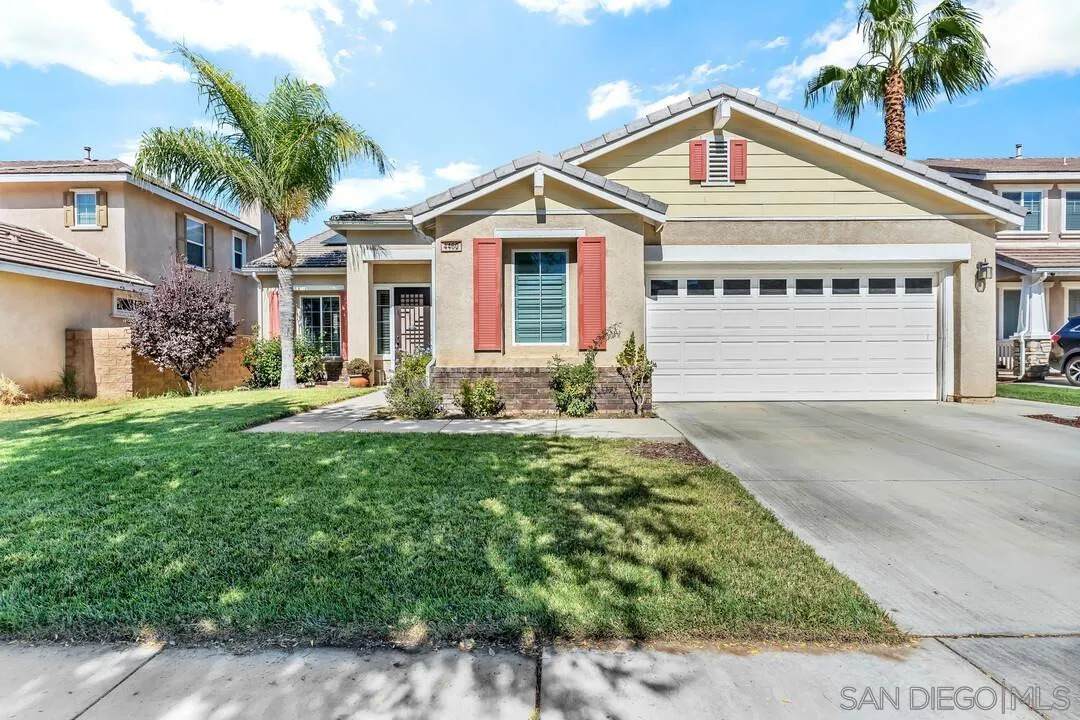 4460 Cloudywing Rd - Photo 1