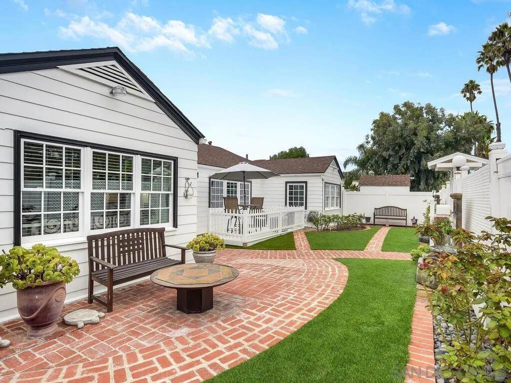 8392 La Jolla Shores Drive - Photo 1