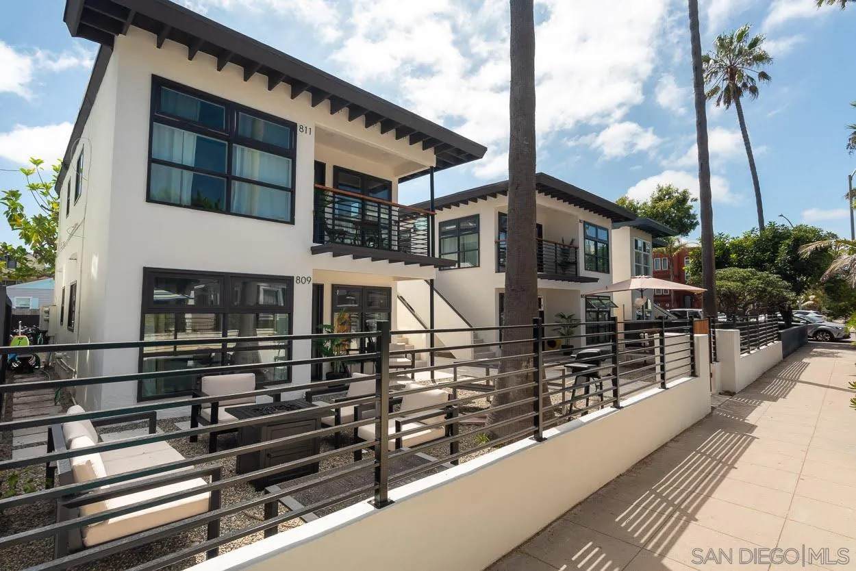 811 Dover Ct - Photo 1