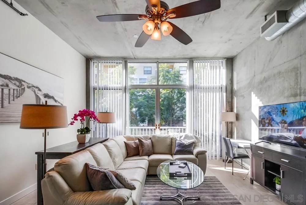 1025 Island Ave - Photo 1