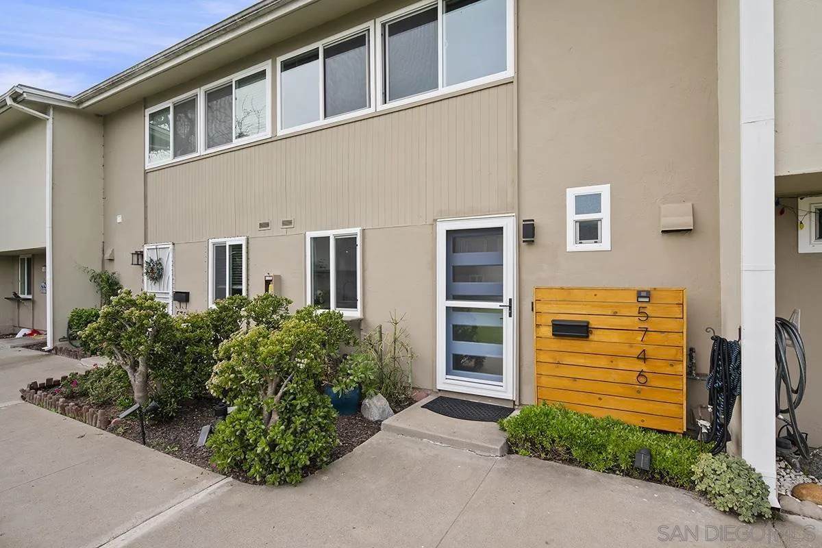 5746 Ferber Street - Photo 1