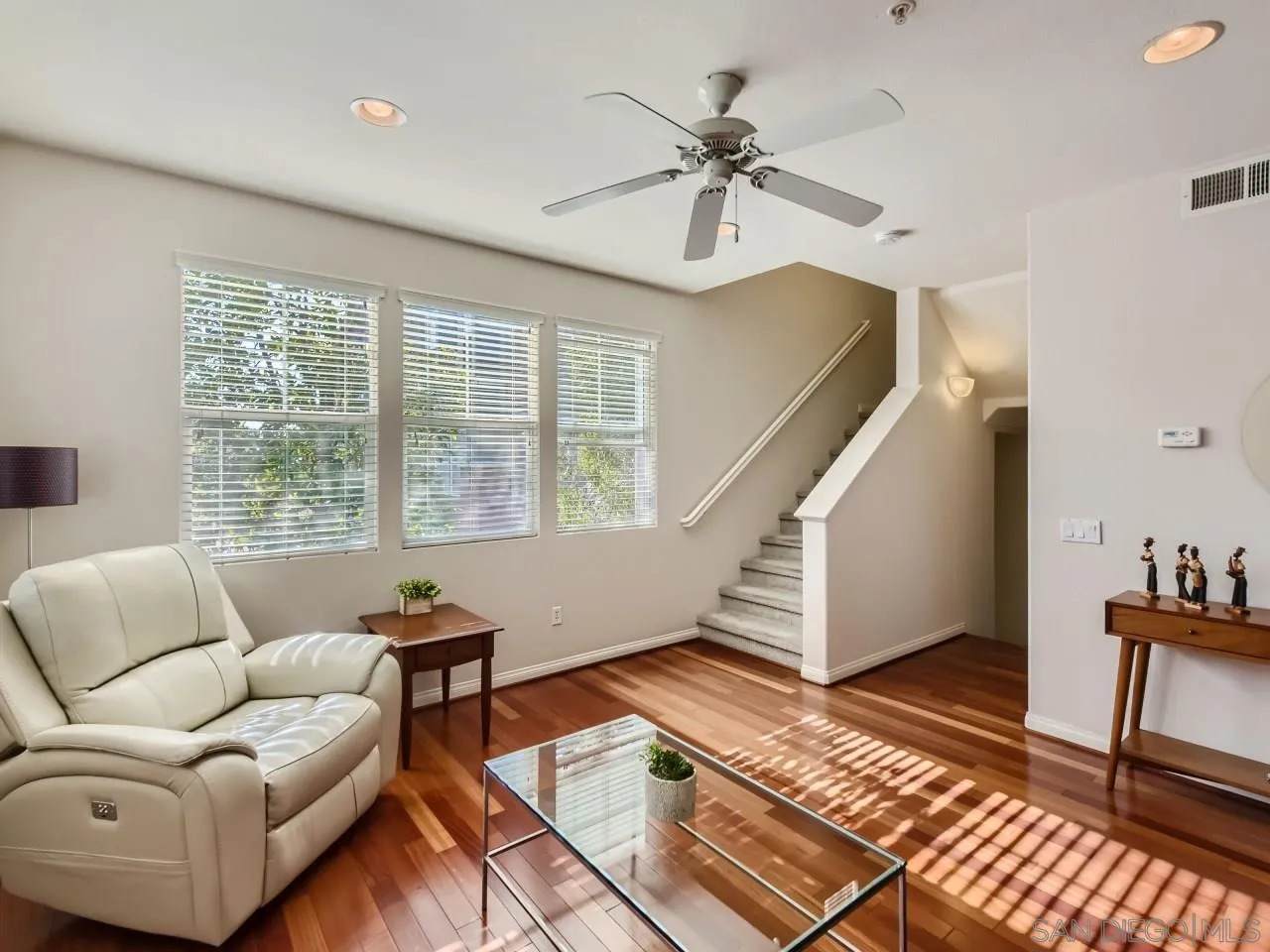 8761 Plaza Park Ln - Photo 1