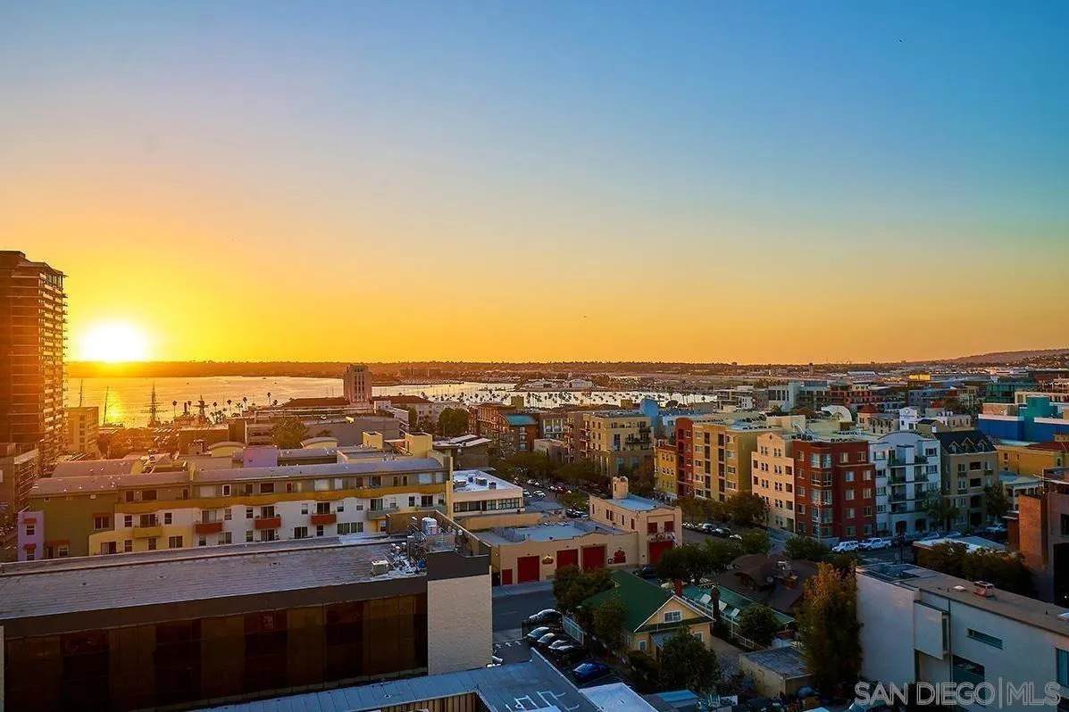 https://bt-photos.global.ssl.fastly.net/sandiego/orig_boomver_1_260002743-1.jpg