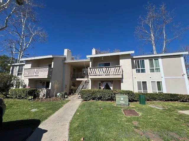 521 Sandalwood Pl - Photo 1