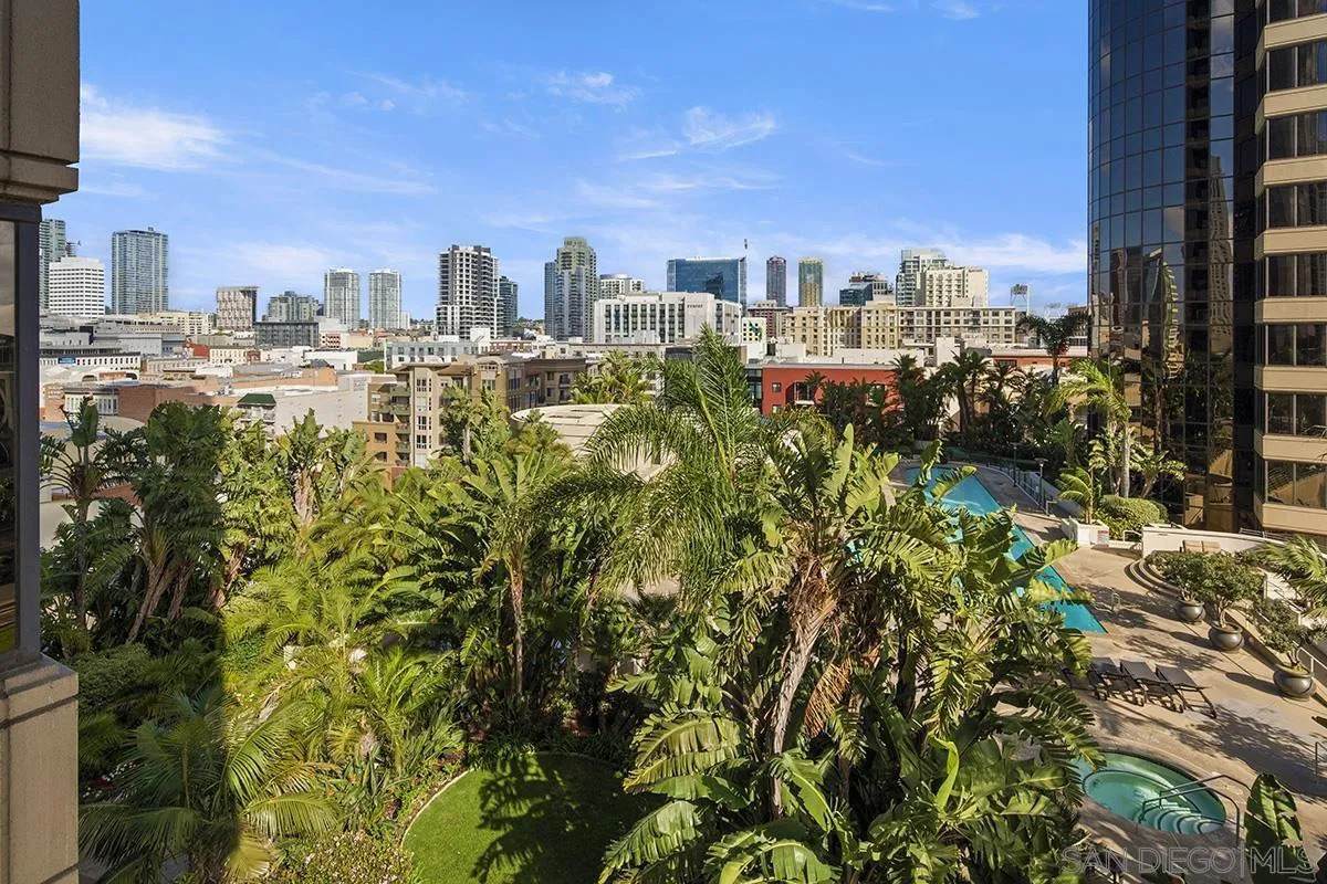 100 Harbor Drive - Photo 1
