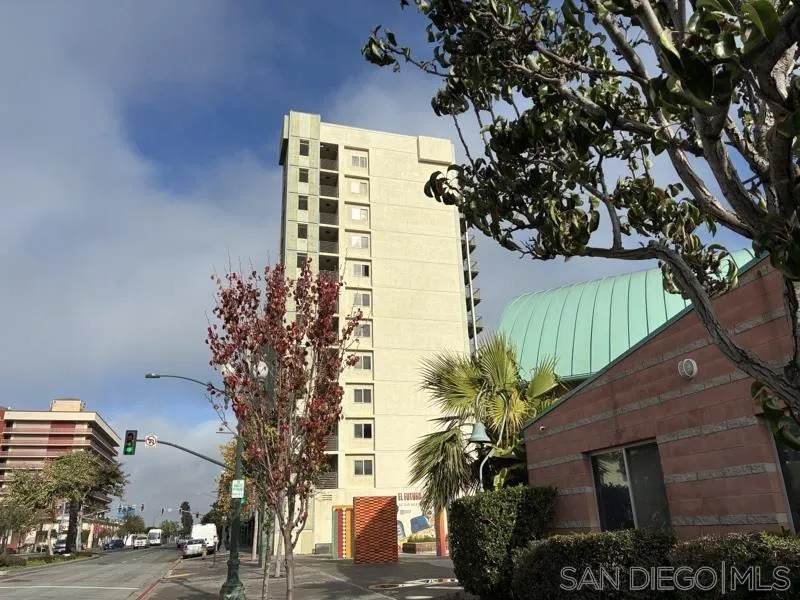 801 National City Blvd - Photo 1