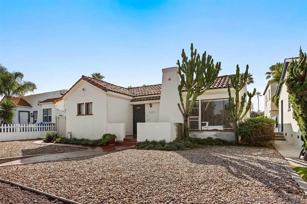 4849 Point Loma Blvd - Photo 1