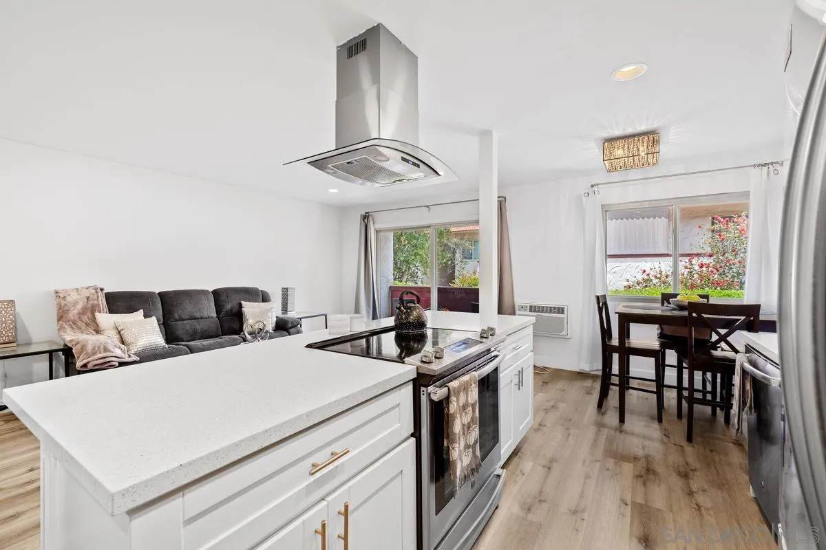 8671 Lake Murray Blvd - Photo 1