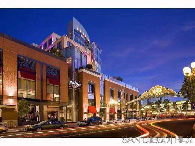 207 5Th Ave - Photo 1