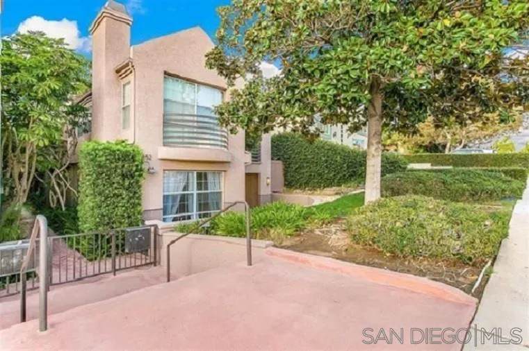 1652 Reed - Photo 1
